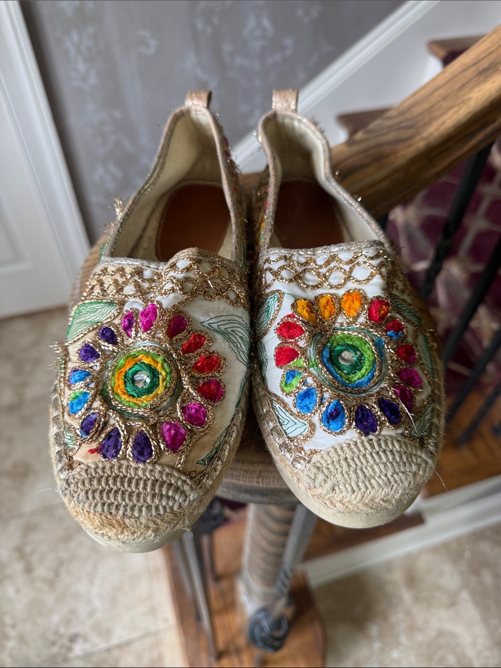 JEWELED ladies slip on espadrilles EURO 38. US 8. Preowned good condition. - Picture 5 of 9